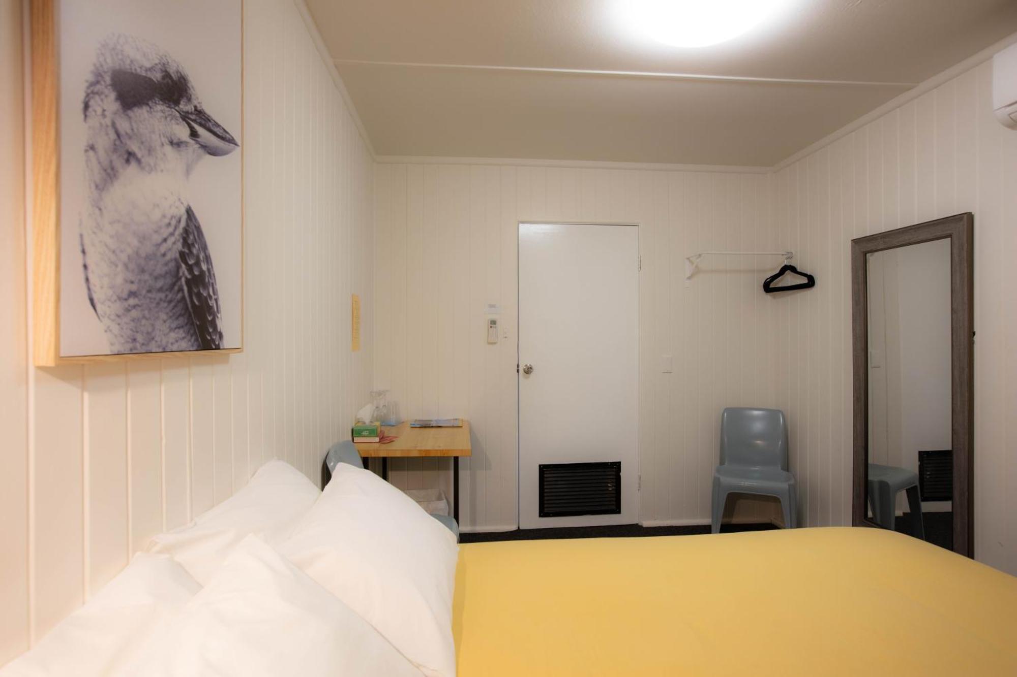 Kookaburra Lodge Джиндабайн Номер фото